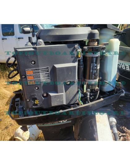 40 HP Mercury 4-Cylinder 2-Stroke 20" Outboard Motor - Ready to go 40 HP Mercury 4-Cylinder 2-Stroke 20" Outboard Motor - Ready to go