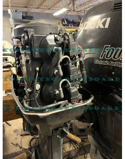 1999 Mariner Mercury 60 hp ELPTO 2-Stroke 20 Outboard Boat Motor - GOOD CONDITION 1999 Mariner Mercury 60 hp ELPTO 2-Stroke 20 Outboard Boat Motor - GOOD CONDITION