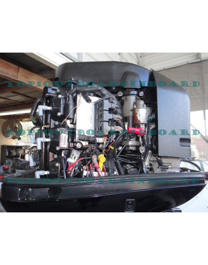 2004 Mercury 225 HP EFI 2 Stroke Outboard Motor For Sale  2004 Mercury 225 HP EFI 2 Stroke Outboard Motor For Sale