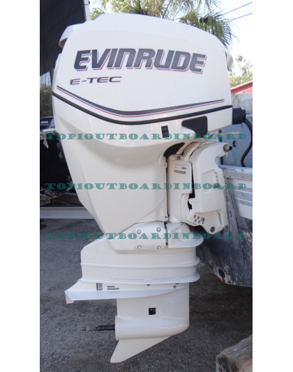 2011 BRP Evinrude 115 HP ETEC 2 Stroke Outboard Motor -Good Condition  2011 BRP Evinrude 115 HP ETEC 2 Stroke Outboard Motor -Good Condition