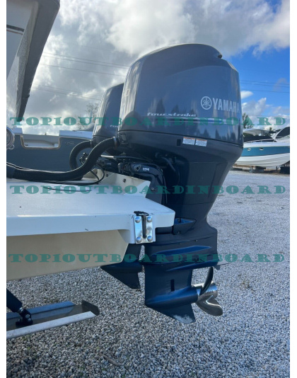  2012 YAMAHA 150hp FOUR 4 STROKE LF150XA OUTBOARD MOTOR BOAT ENGINE - LOW HOURS OF USE
