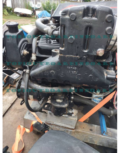  Volvo Penta GM Base 4.3L Vortec V-6 Inboard FOR SALE!!