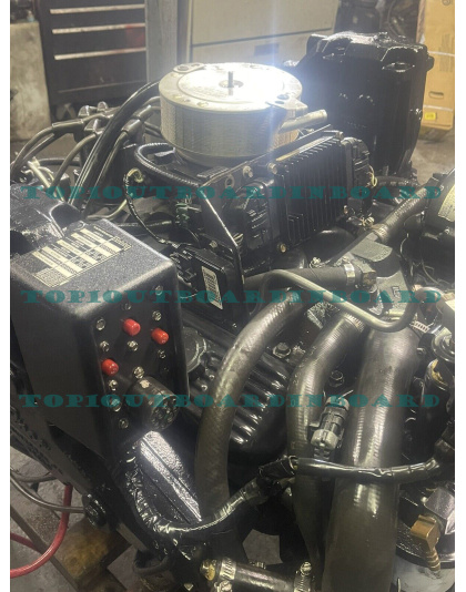 Volvo Penta 5.0 GXI Fuel injected Marine Motor OEM FOR SALE!!