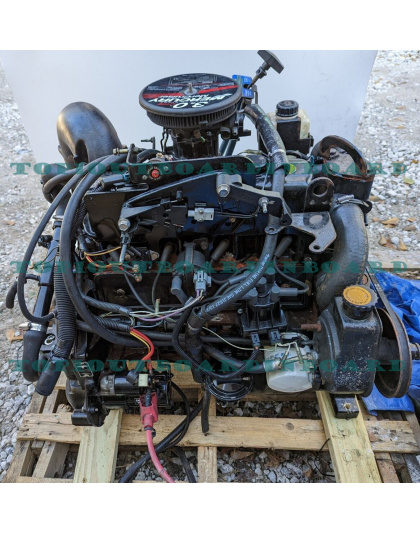USED MERCRUISER 3.0 GEN 2 4 CLYNDER COMPLETE MARINE MOTOR ENGINE - FOR SALE!!