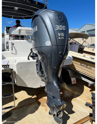 USED YAMAHA OUTBOARD 300 HP V6 SALE!!