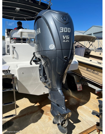 USED YAMAHA OUTBOARD 300 HP V6 SALE!!